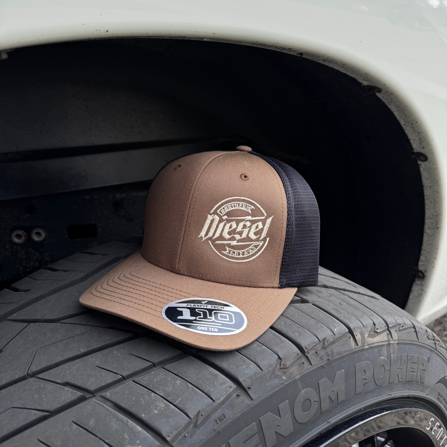 Flexfit Mesh-Back Cap